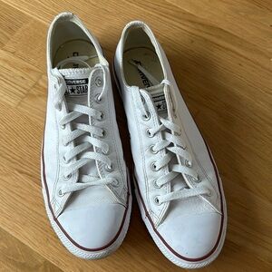 Men’s leather Converse White Low Top All Star 10 1/5